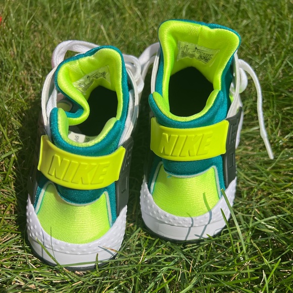 Big kid Nike Huarache Run - Picture 4 of 6